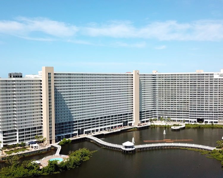 Resorts https://emeraldbeachproperties.icnd-cdn.com/images/resorts/Laketown.00_13_26_10.jpg