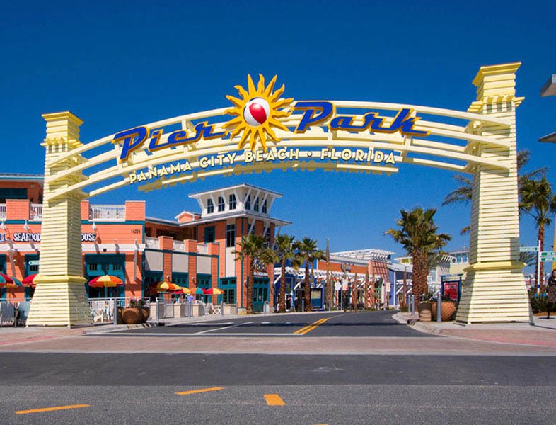 Things To Do https://emeraldbeachproperties.icnd-cdn.com/images/thingstodo/Callouts-Shopping-262-x-200.jpg